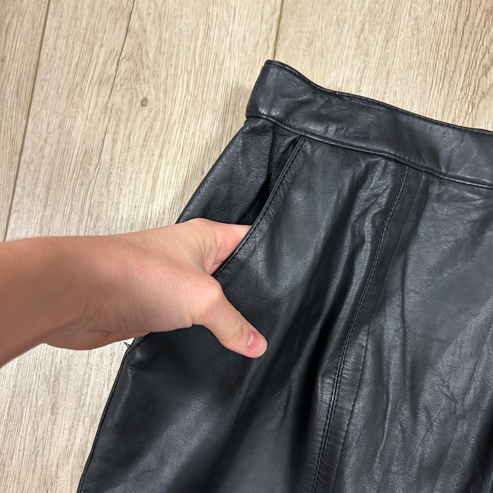 Petite Elena by Irene Koenig Vintage Black Genuine Leather Midi Skirt Size 6 - Picture 2 of 7